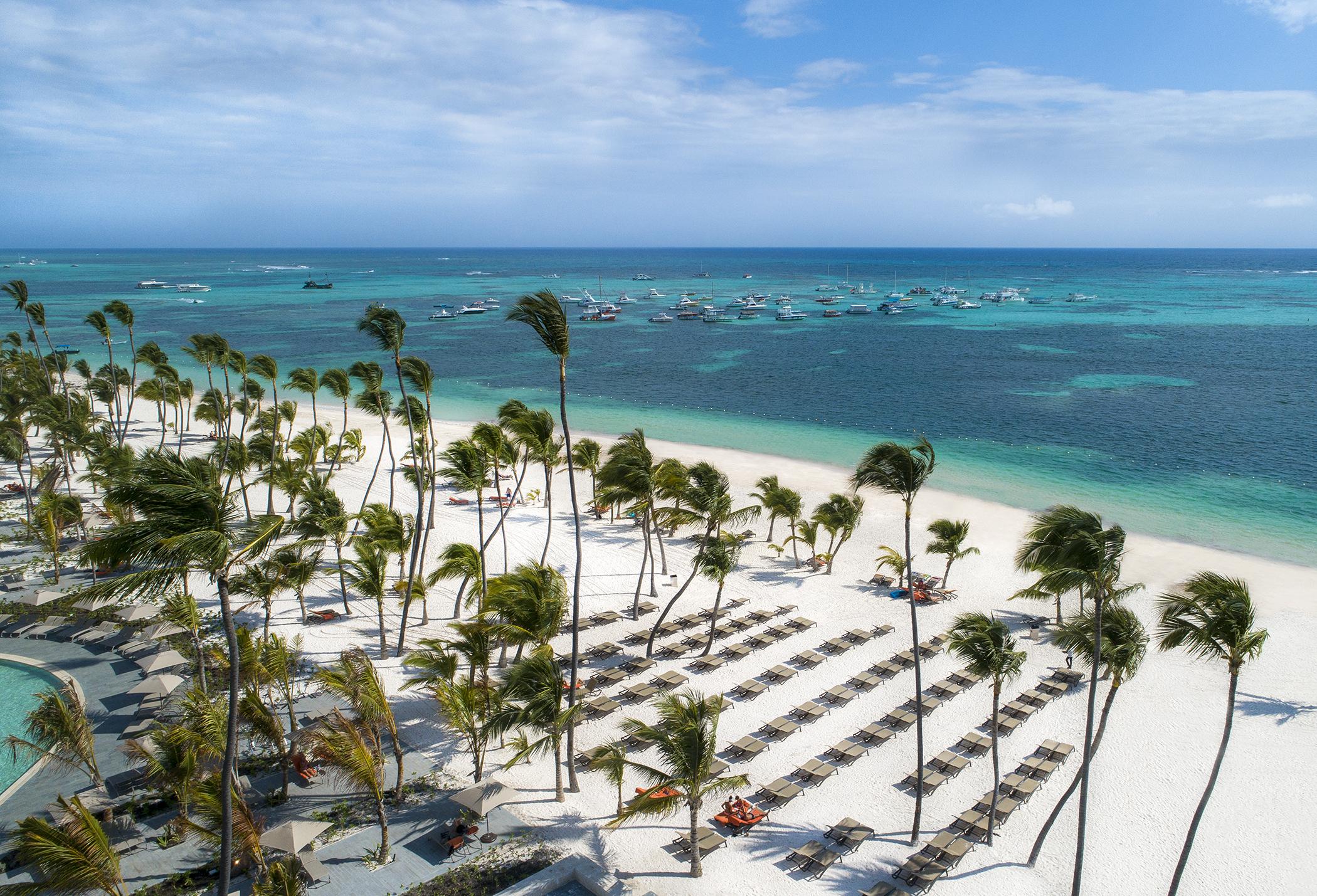 Adults Only Club At Lopesan Costa Bávaro Resort 5*